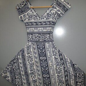 Ocean Drive Girls Dress Blue/White With Flower Prints Open Back Short Sleeve